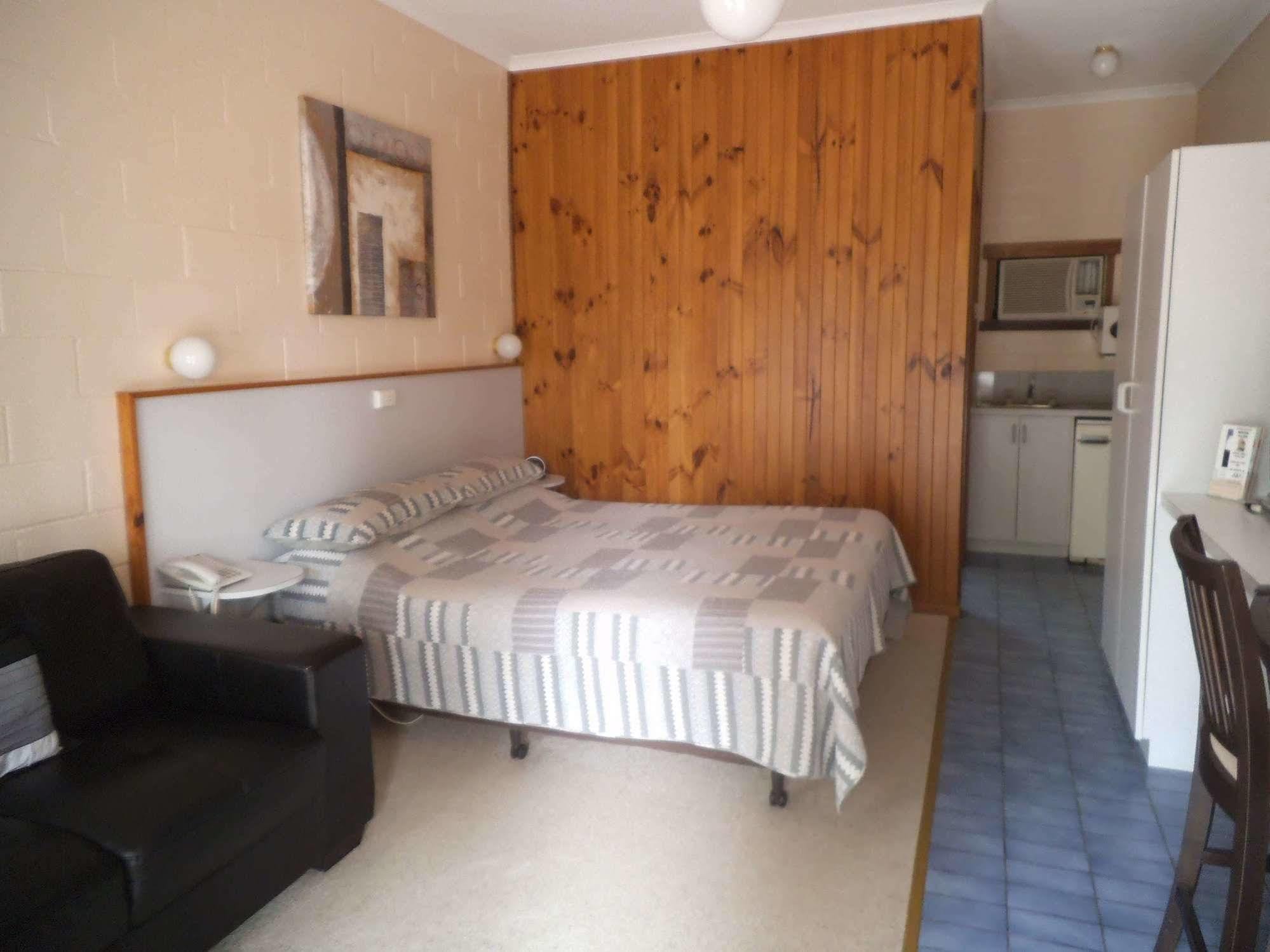 Yarragon Motel מראה חיצוני תמונה